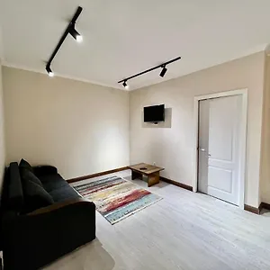 https://2-room-almaty.hotels-of-almaty.com